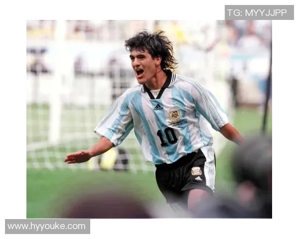 足球圈球星外号大揭秘 从小跳蚤到魔兽他们背后的故事